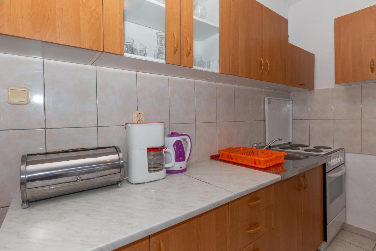 Apartmani Dada ビオグラード・ナ・モル エクステリア 写真